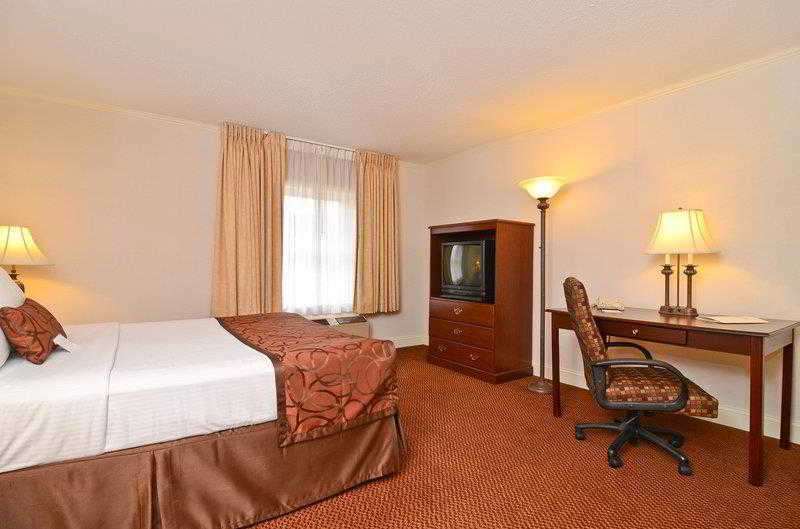 Red Roof Inn & Suites Hazleton Szoba fotó